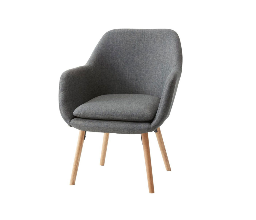 CHA-05 - Kėdė su porankiais, pilku audiniu ir medinėmis kojomis